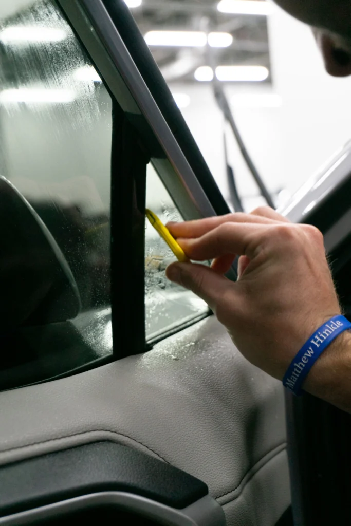 maintain and clean tinted windows properly 1